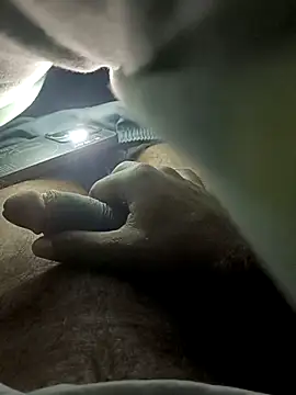 pus ylover online show from November 18, 6:01 pm