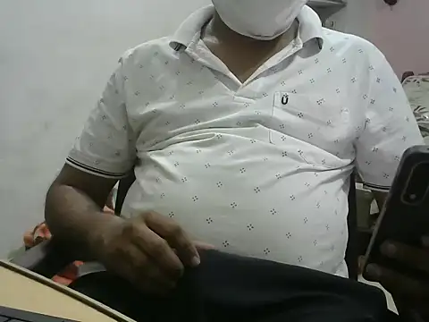 Famit025 online show from April 15, 2:35 pm