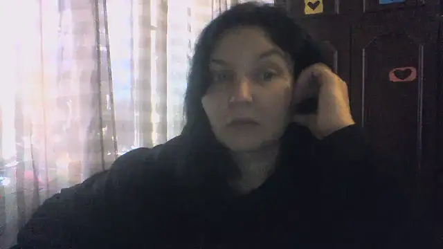 Snapshot of Breezy_88 chatting on October 26, 8:31 am Breezy 88 online show from October 26, 8:31 am
