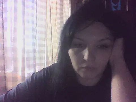 Snapshot of Breezy_88 chatting on October 31, 9:43 am Breezy 88 online show from October 31, 9:43 am