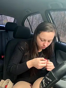 Jessie Queen 1 online show from November 6, 8:26 am