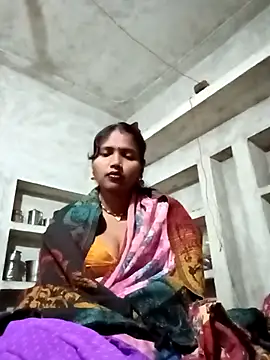 Snapshot of Cm_pooja chatting on November 8, 8:51 pm Cm pooja online show from November 8, 8:51 pm