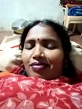 Snapshot of Cm_pooja chatting on November 10, 8:41 pm Cm pooja online show from November 10, 8:41 pm