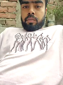 soniriyaa010101 online show from October 26, 9:26 am