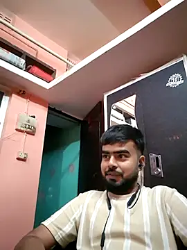 soniriyaa010101 online show from November 9, 8:07 pm