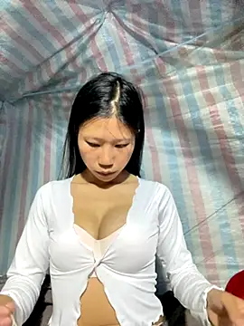 Snapshot of Mollie_jane chatting on October 22, 4:24 am Mollie jane online show from October 22, 4:24 am