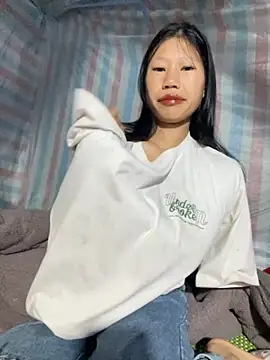 Snapshot of Mollie_jane chatting on October 24, 5:48 am Mollie jane online show from October 24, 5:48 am