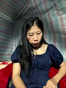 Snapshot of Mollie_jane chatting on November 25, 8:25 am Mollie jane online show from November 25, 8:25 am