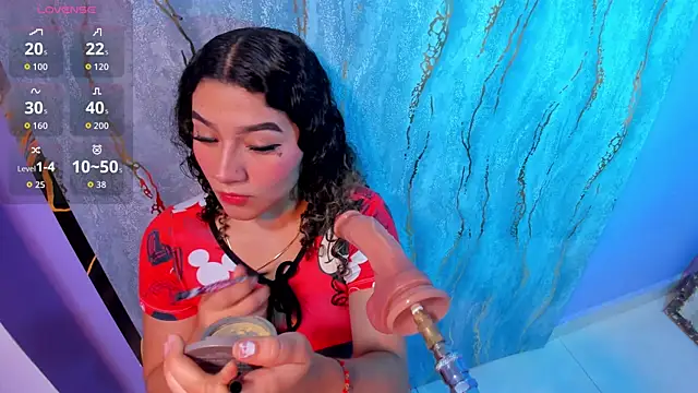 mia cataleiya online show from October 14, 11:33 am