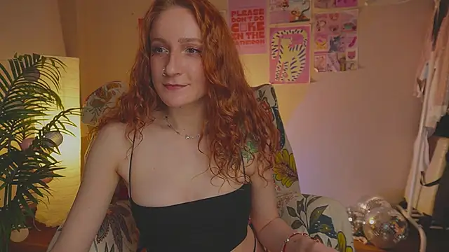 Snapshot of Charming_winky chatting on November 11, 6:19 pm Charming winky online show from November 11, 6:19 pm