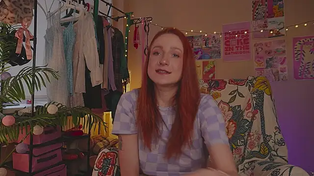 Snapshot of Charming_winky chatting on November 28, 11:02 am Charming winky online show from November 28, 11:02 am