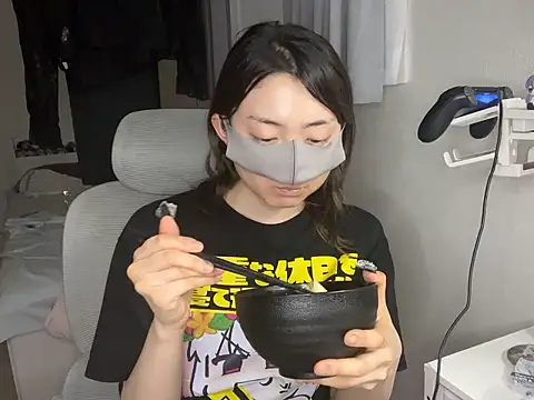 Snapshot of naginagisan chatting on July 19, 11:14 am naginagisan online show from July 19, 11:14 am