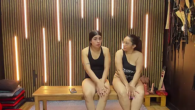 VantablackBDSMShow  online show from April 13, 7:08 pm