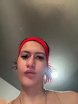 Caroline daring online show from March 2, 4:58 pm