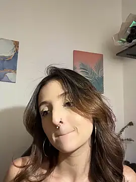 Snapshot of katy___deliz chatting on October 18, 8:20 pm katy   deliz online show from October 18, 8:20 pm