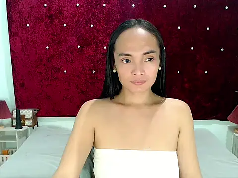 Snapshot of XxMissBEAUTYFULLxX chatting on September 22, 8:05 am XxMissBEAUTYFULLxX online show from September 22, 8:05 am