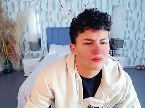 Axel savage online show from October 29, 12:07 pm