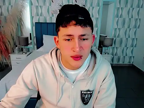 Axel savage online show from November 14, 12:04 pm