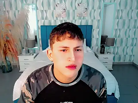 Axel savage online show from November 15, 12:02 pm