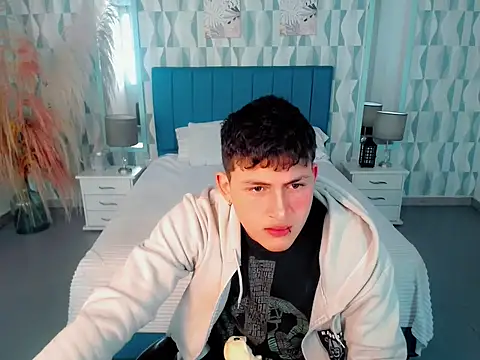 Axel savage online show from November 22, 12:04 pm