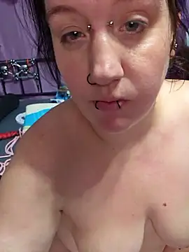 Snapshot of BabygurlJay chatting on June 21, 3:31 am BabygurlJay online show from June 21, 3:31 am