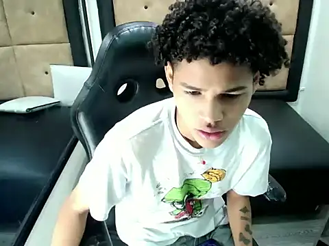 BrindyMichell online show from October 16, 7:26 pm