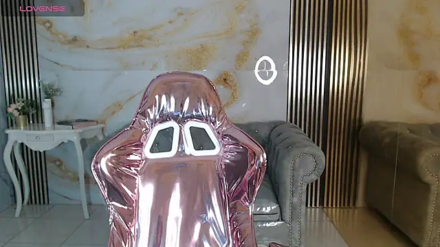 catalina5 s online show from February 10, 1:04 pm