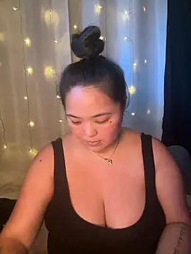 RealLifeWaifu online show from September 25, 5:27 pm