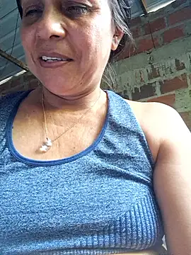 Snapshot of Lucerito-Hot chatting on November 10, 12:37 pm Lucerito-Hot online show from November 10, 12:37 pm