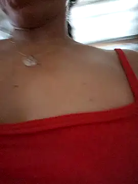 Snapshot of Lucerito-Hot chatting on February 27, 11:43 am Lucerito-Hot online show from February 27, 11:43 am