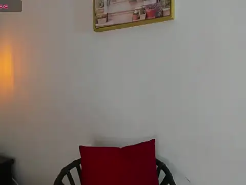 Sofiapassionne online show from February 8, 3:04 pm