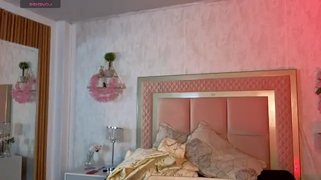 RobinBennett online show from October 20, 12:27 pm