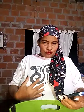 Snapshot of Rahma_Beautiful chatting on September 18, 2:13 am Rahma Beautiful online show from September 18, 2:13 am