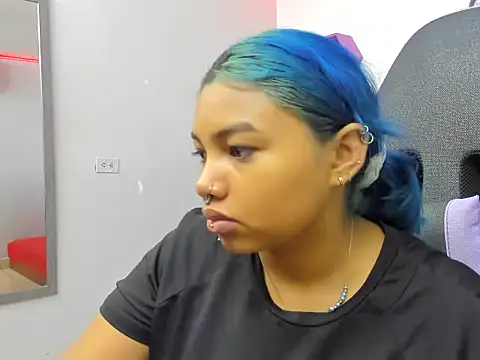 Snapshot of Noa_sexy23 chatting on September 24, 2:20 pm Noa sexy23 online show from September 24, 2:20 pm