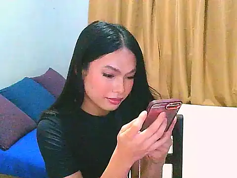Snapshot of zowi_cock2946 chatting on October 9, 12:25 pm zowi cock2946 online show from October 9, 12:25 pm