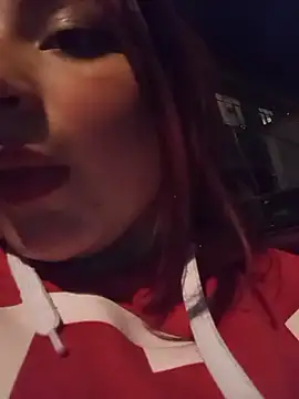 Mia2xsmith online show from January 13, 4:29 am