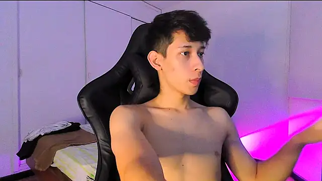 Danielsex 10 online show from January 12, 1:33 am