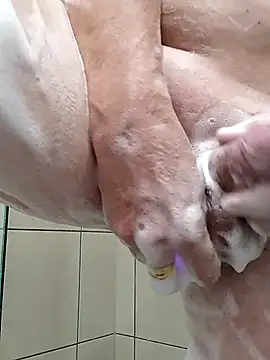 ice717 online show from January 11, 10:37 pm