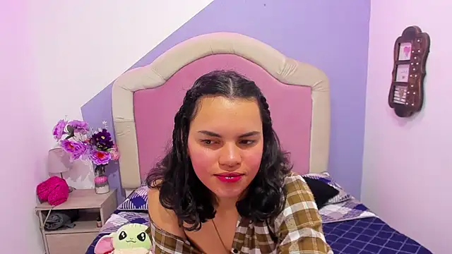 Snapshot of Angelina_rossy chatting on October 10, 4:00 am Angelina rossy online show from October 10, 4:00 am