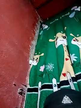 Snapshot of ElRompeponchi chatting on September 14, 6:45 am ElRompeponchi online show from September 14, 6:45 am