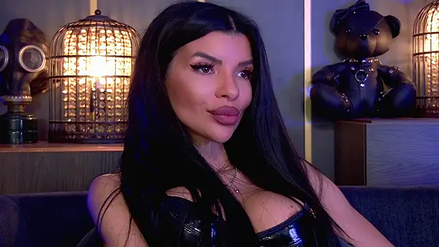 EleniaDevons online show from April 1, 1:41 pm