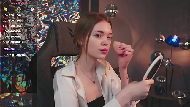 FlexyFox online show from March 31, 2:39 pm