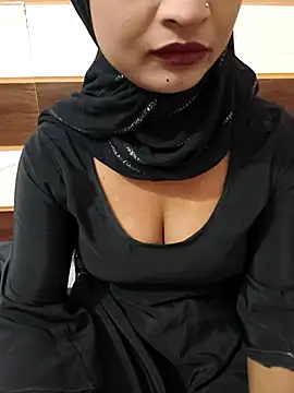 Snapshot of Itz_Mayra_ chatting on November 6, 6:47 am Itz Mayra online show from November 6, 6:47 am