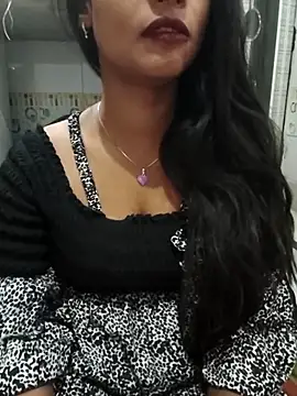 Snapshot of Itz_Mayra_ chatting on November 20, 5:45 pm Itz Mayra online show from November 20, 5:45 pm