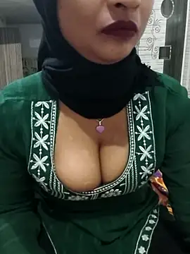 Snapshot of Itz_Mayra_ chatting on November 23, 9:25 pm Itz Mayra online show from November 23, 9:25 pm