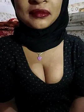 Snapshot of Itz_Mayra_ chatting on November 26, 8:54 pm Itz Mayra online show from November 26, 8:54 pm