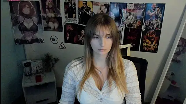 Snapshot of NeyliDream chatting on November 11, 1:44 pm NeyliDream online show from November 11, 1:44 pm