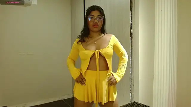 sienna valexx online show from October 3, 11:07 am
