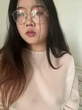 Snapshot of xxwang20 chatting on March 20, 9:47 am xxwang20 online show from March 20, 9:47 am