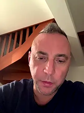 Marronglace1 online show from December 14, 6:45 pm